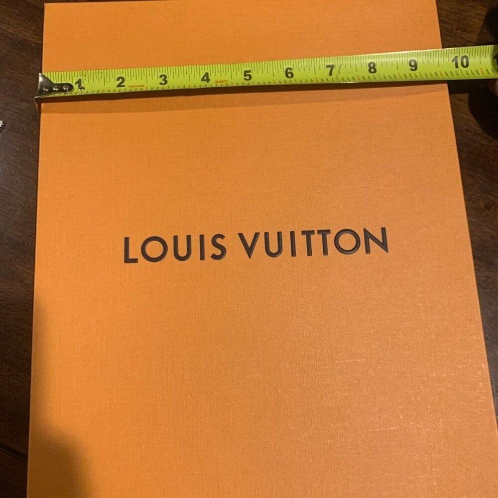 Louis Vuitton Paper Book Box (Empty) - Picture 5 of 6